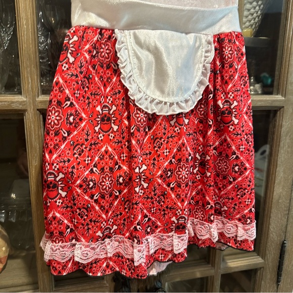 Little Red Riding Hood Costume - Picture 5 of 11